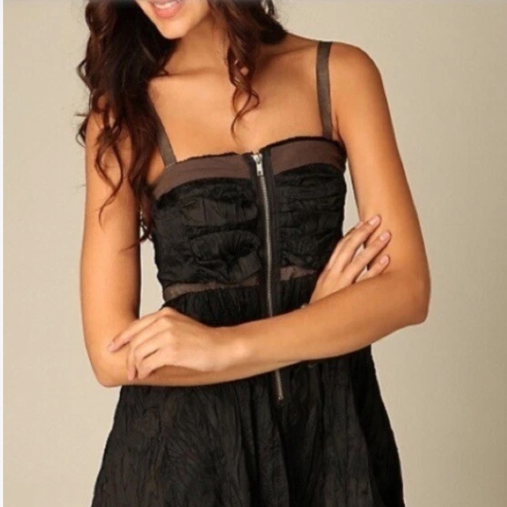 Free People “Christine Crinkle Crepe” Strapless Mini Dress – Black – Size Large